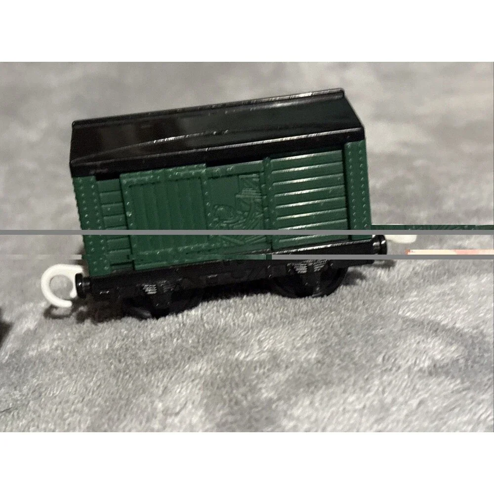Thomas & Friends PERCY 2009 Trackmaster Train Engine Motorized Mattel And Cart